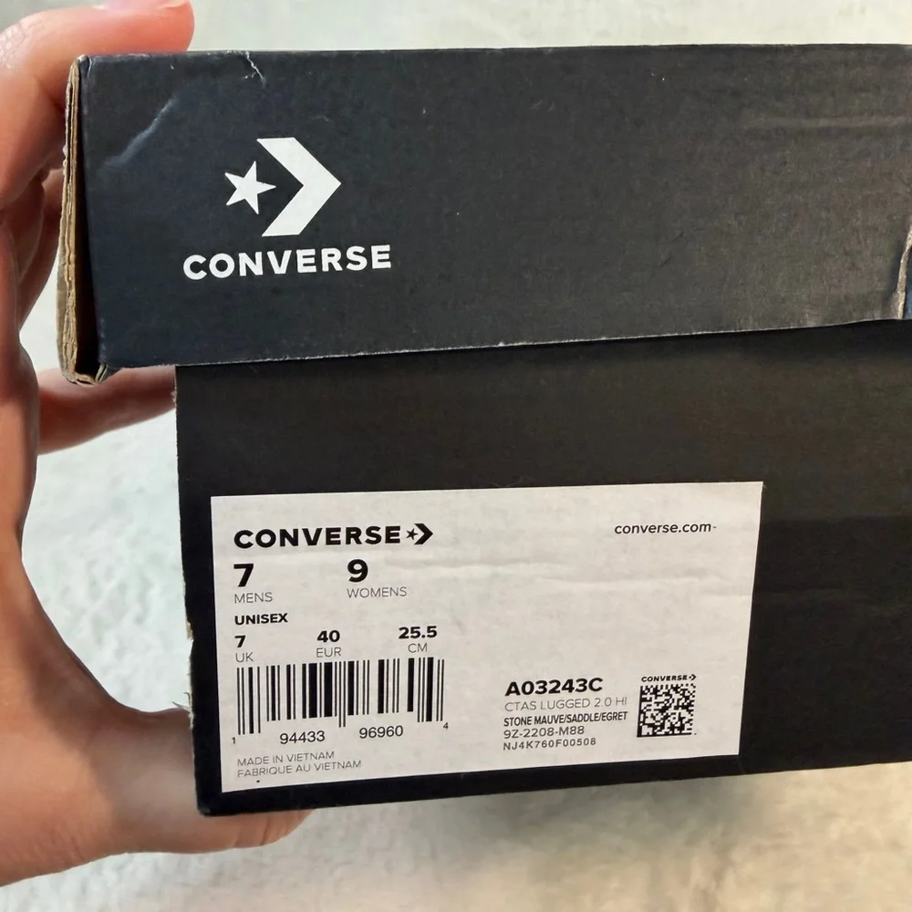 Converse Chuck Taylor Lugged 2.0 Pink‎ Corduroy Platform Sneakers  Mens 7 W9